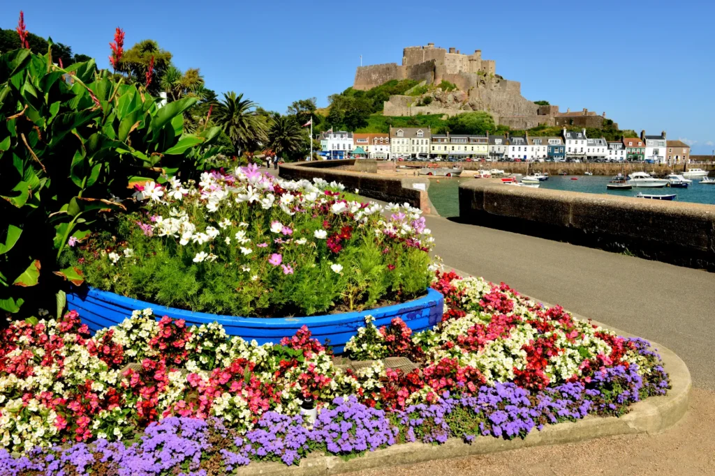 en_kanalinseln - en_jersey_gorey_mont orgueil resize