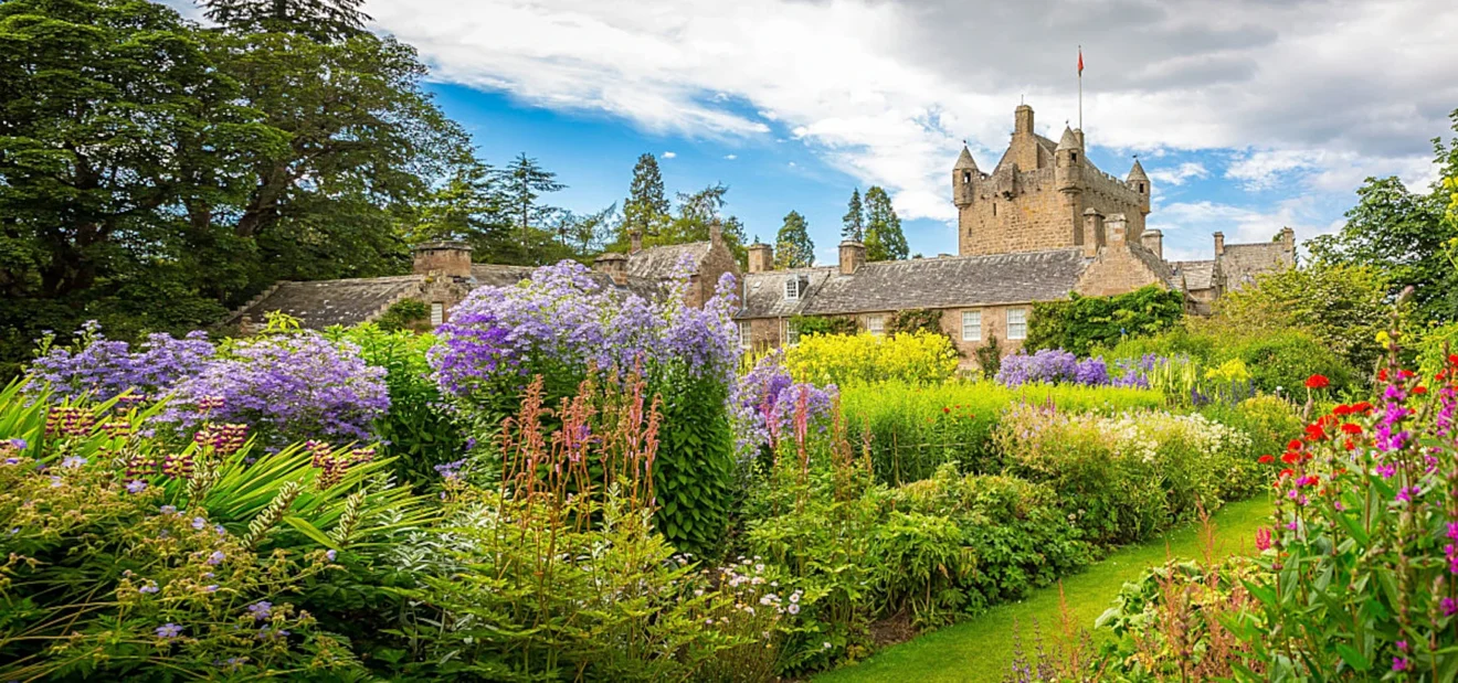 en_schottland - en_schottland_cawdor castle gardens
