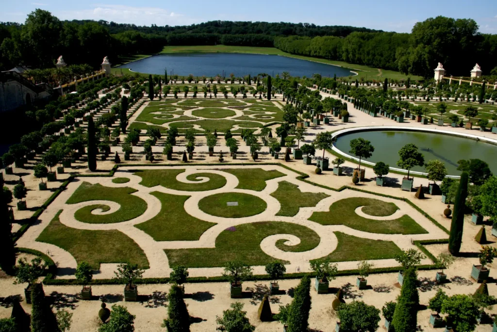 fr_ile-de-france - fr_versailles resize 1